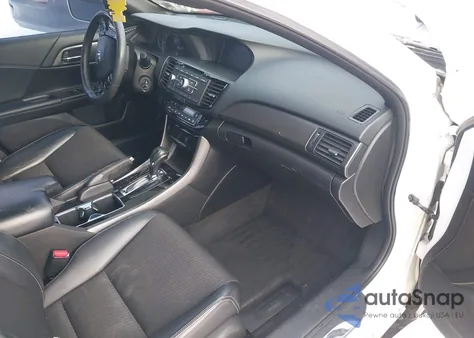 2016 Honda Accord Sport z USA, uszkodzony, nr VIN 1HGCR2F69GA015838